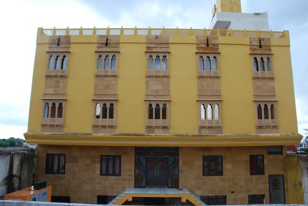 Vanraj Palace Hotel Ranthambore