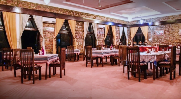Sultan Bagh Jungle Camp Resort Ranthambore Restaurant